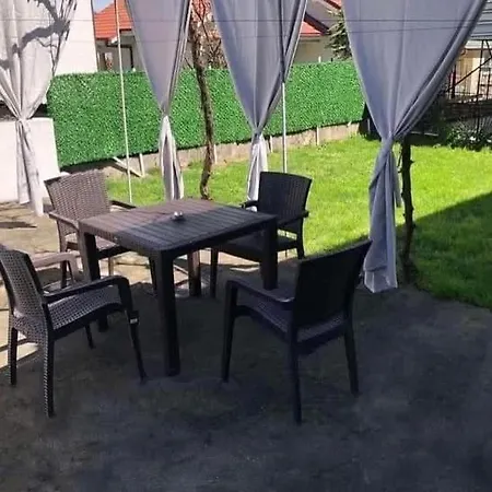 Fia House Апартаменты