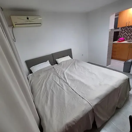 Fia House * Üsküp