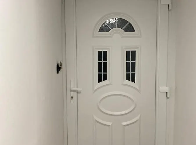 Apartment Fia House *